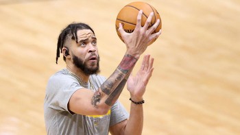 JaVale McGee signing with Kings after being waived by Mavericks, per report