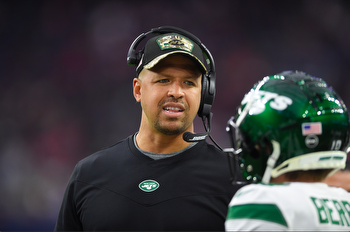 Jets WR Coach Miles Austin Suspended For Gambling On Basketball