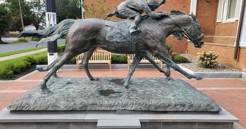 Jim O'Donnell: Arlington's "Against All Odds" statue is of no help to Saratoga's sagging '23 meet