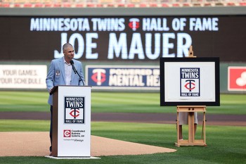 Joe Mauer's Hall of Fame chances looking strong with days remaining