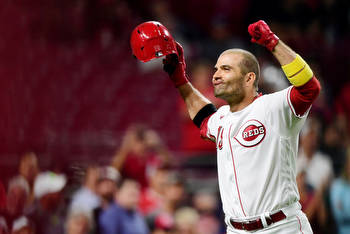 Joey Votto Predicts Alien Invasion After MLB Asks For Bold Predictions