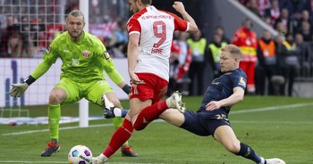 Kane edges closer to Bundesliga scoring record that may not matter for Bayern