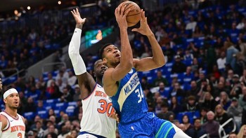 Knicks vs. Bucks prediction, odds, line, spread, time: 2023 NBA picks, Dec. 23 best bets from proven model