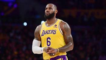 Lakers vs. Nets prediction, odds, line: 2021 Christmas Day NBA picks, best bets from model on 46-23 roll