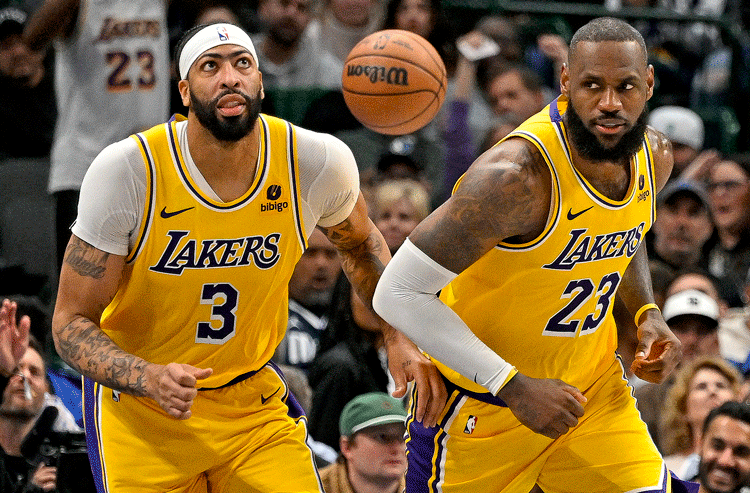Lakers vs Spurs Picks, Predictions & Odds Tonight