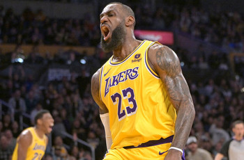 Lakers vs Suns Picks, Predictions & Odds Tonight