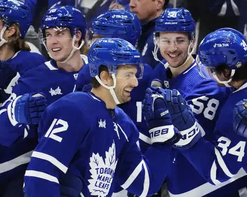 Lightning vs. Maple Leafs same-game parlay picks, Game 1: Bet Toronto and the over