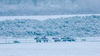 Lingfield to inspect ahead of Wednesday card with temperature dropping to -4C