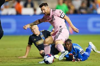 Lionel Messi, Inter Miami favorite to raise Leagues Cup