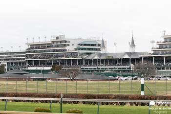 Live Racing Returns to Churchill Downs on Sunday for 19-Day Fall Meet
