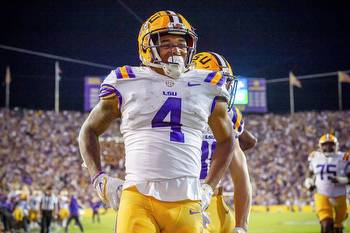 LSU vs. Arkansas college football 2022 live stream (11/12) How to watch online, odds, TV info, time