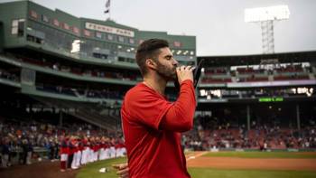 Making the case for the Red Sox to re-sign JD Martinez in 2023