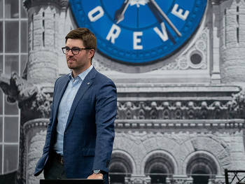 Maple Leafs Commentary: Not Extending Dubas a Smart Move