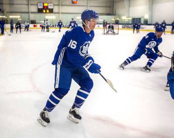 Maple Leafs' Mitch Marner shrugs off brief benching, any criticism that comes on social media