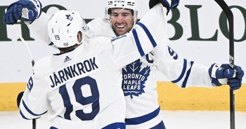 Maple Leafs picks and props vs. Flyers March 19: Bet on Toronto to win, Tavares to notch a point