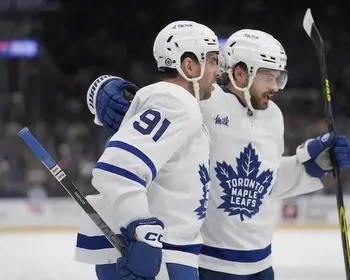 Maple Leafs vs. Bruins picks and odds: Bet on Toronto to keep it close