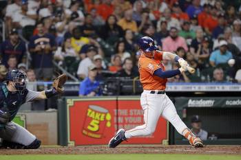 Mariners vs. Astros prediction, betting odds for MLB on Saturday