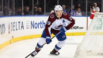 Matthews, MacKinnon show tight Hart Trophy race