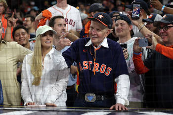 Mattress Mack wins record $75 million on Astros World Series bets