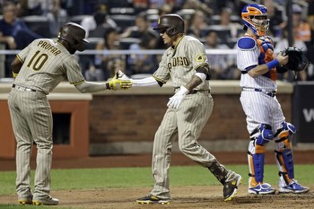 Mets vs. Padres prediction, odds for 'Sunday Night Baseball'
