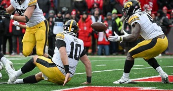 Michigan vs. Iowa Prediction, Picks & Odds