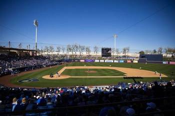 Milwaukee Brewers at Los Angeles Dodgers 3/24/23