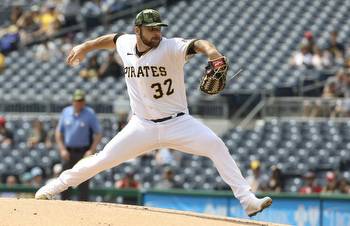 Milwaukee Brewers at Pittsburgh Pirates