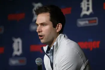 Milwaukee Brewers: Mark Canha Highly Praised By Detroit Tigers Executive