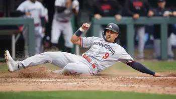 Minnesota Twins vs New York Yankees Predictions, Picks & Odds