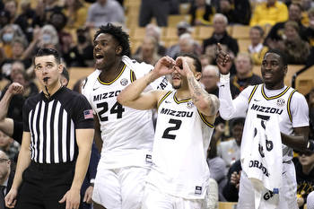 Missouri at Arkansas: 2023 college basketball game preview, TV schedule