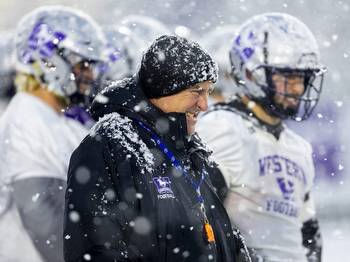 Mitchell Bowl preview: Western Mustangs. Laval. Game of the year