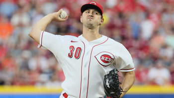 MLB trade deadline: Twins acquire starter Tyler Mahle from Reds, All-Star closer Jorge López from Orioles