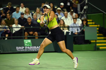 Monday Match Preview: Can Bianca Andreescu Derail Iga Swiatek's Red Hot Bullet Train?