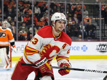 Montreal Canadiens Can Get First-Round Pick for Sean Monahan