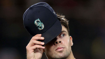 M’s Fall to ‘Stros as Playoff Odds Freefall