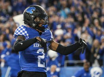 Music City Bowl: Kentucky vs Iowa 12/31/22 College Football Picks, Predictions, Odds