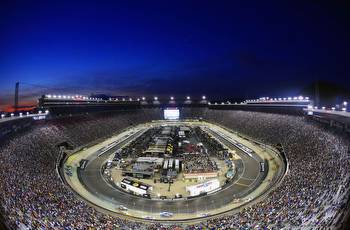 NASCAR 2022: Preview, prediction, and betting odds for Bass Pro Shops Night Race at Bristol Motor Speedway