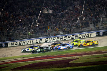 NASCAR betting: $2,700 in bonuses expire tonight