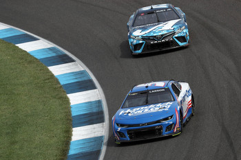 NASCAR betting, odds: Kyle Larson is the Cup Series title favorite ahead of Round 2 [Video]