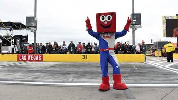 NASCAR Pennzoil 400 betting odds, picks: Finding value in the favorites at Las Vegas Motor Speedway