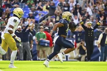 Navy vs. Notre Dame: Preview, predictions and best bets