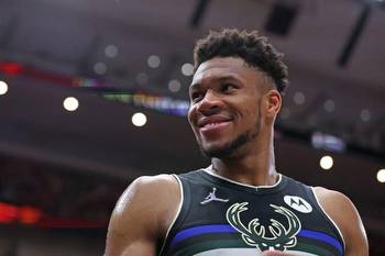 NBA picks, bets and lines today: Latest odds on Bucks vs. Bulls and Warriors vs. Nuggets