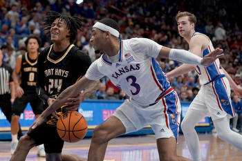 NCAA Tournament odds: Kansas, Kentucky, Michigan State, Duke favorites