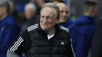 Neil Warnock says Aberdeen can compete with Rangers and Celtic and reveals he’s been besieged by Dons fans in Tesco