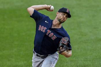 Newest Yankees pitcher was working out on high school field before trade