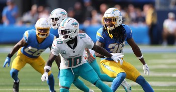 NFL SGP Best Bets Today: Matthew Berry’s SNF Same Game Parlay Picks for Dolphins vs. Patriots on DraftKings Sportsbook