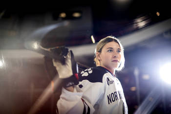 Northeastern women’s hockey team pursues national title