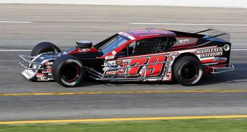 NOTEBOOK: Can Matt Hirschman make history with another win at Oswego Speedway?