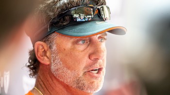 Oklahoma State football's Mike Gundy reacts to Colorado move to Big 12