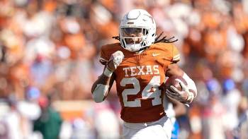 Oklahoma vs. Texas spread, odds, line, props: College football picks, predictions, bets by expert on 18-3 run